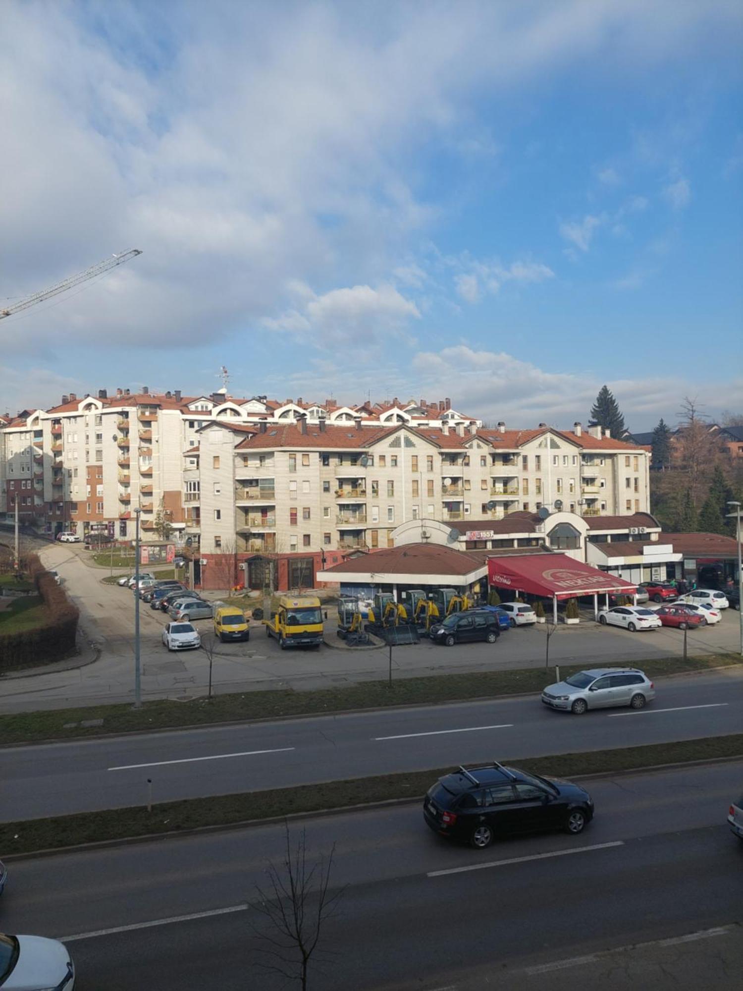 Sunrise Apartments Μπάνια Λούκα Εξωτερικό φωτογραφία
